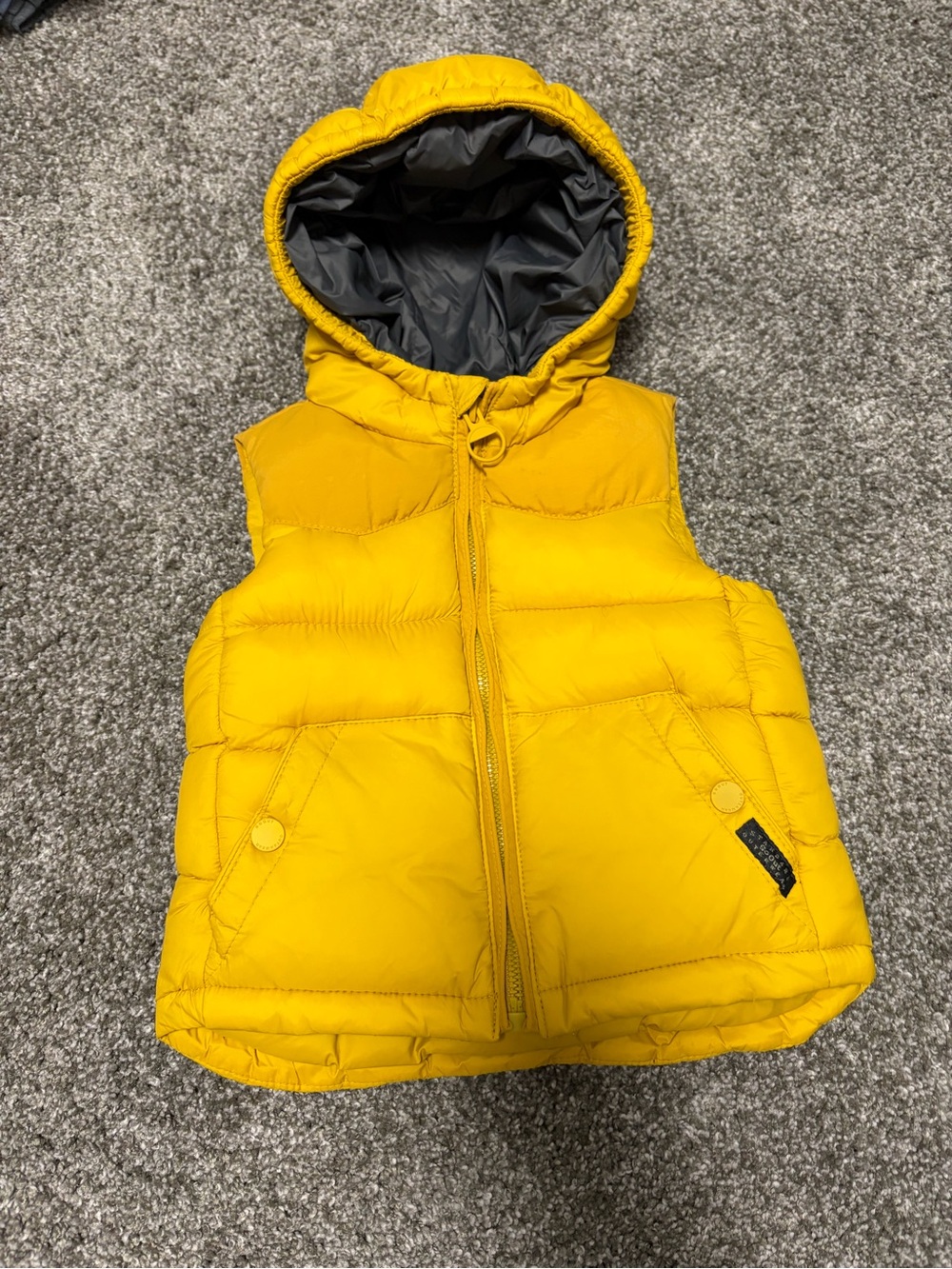 Zara 6-9 month puffer vest